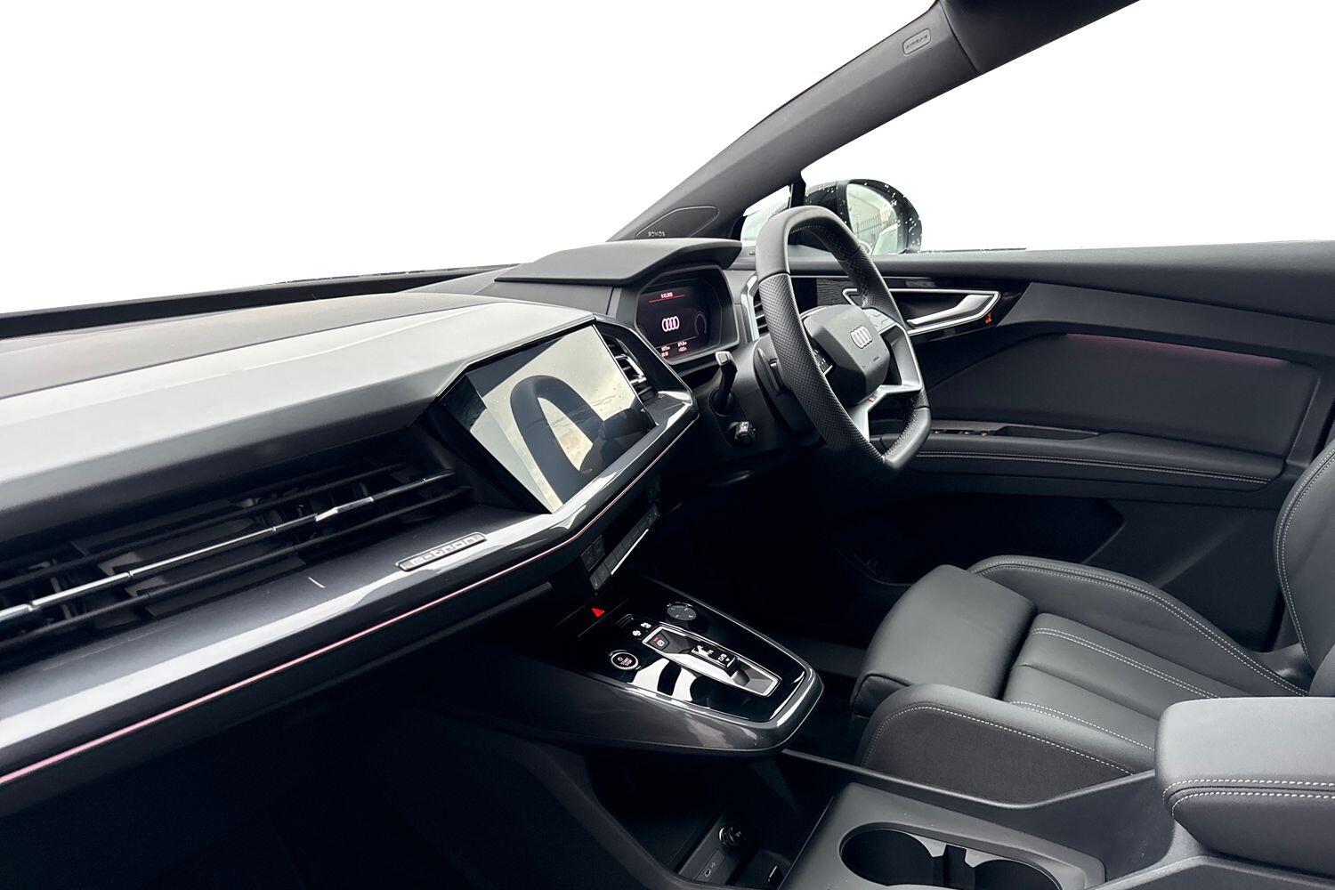 Used Audi Q4 e-tron 2025 for sale - 77095850: Photo 7