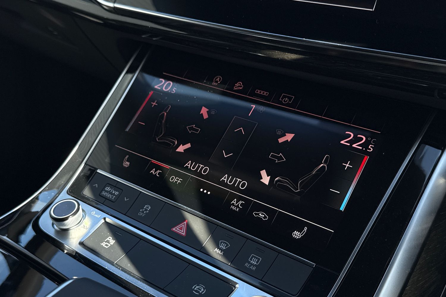 Used Audi Q7 2025 for sale - 76909378: Photo 21