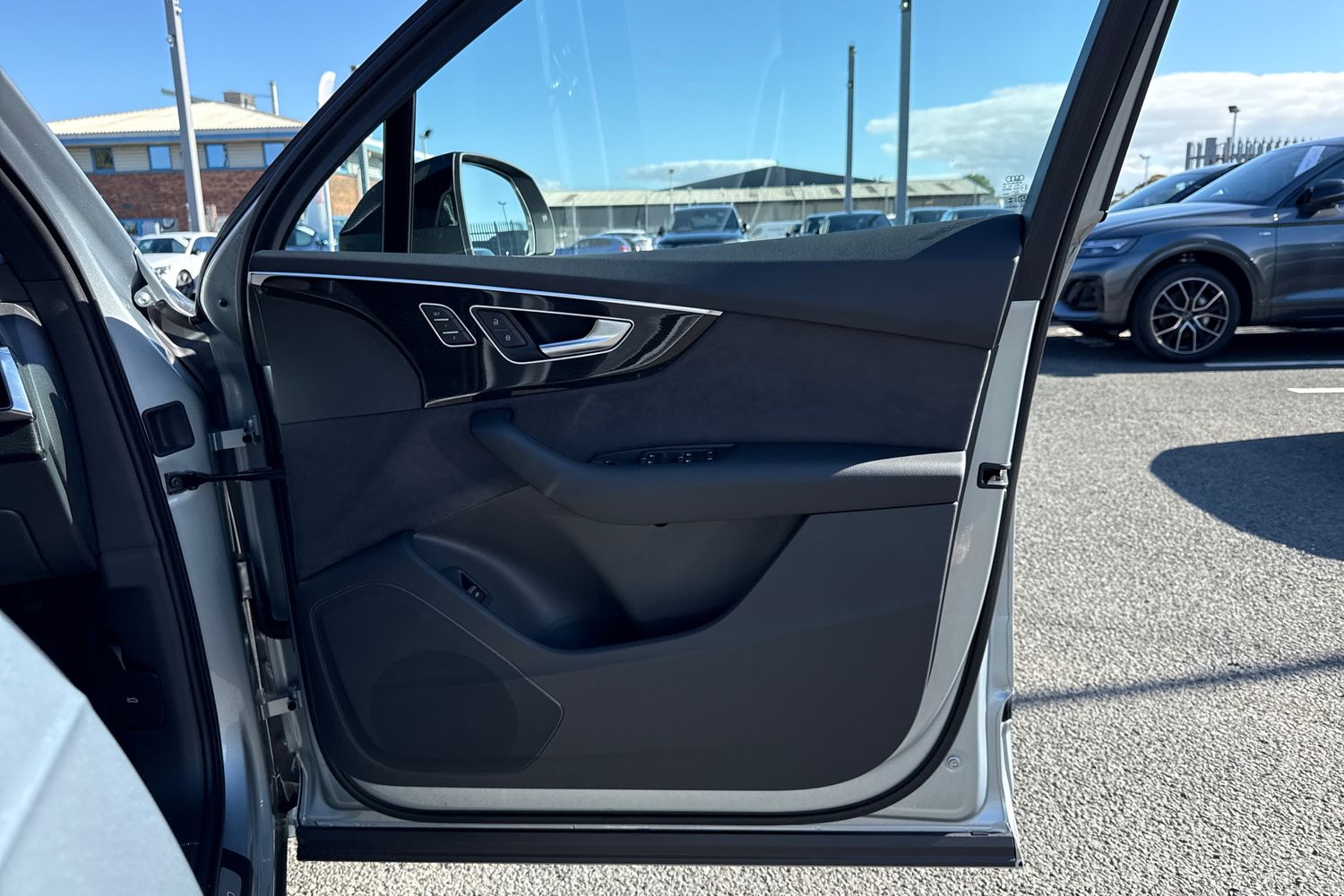 Used Audi Q7 2025 for sale - 76909378: Photo 49