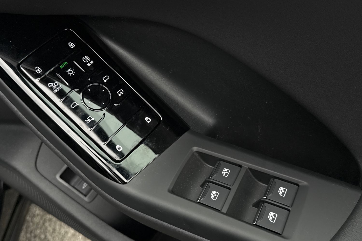 Used Audi Q6 e-tron 2026 for sale - 78168550: Photo 38