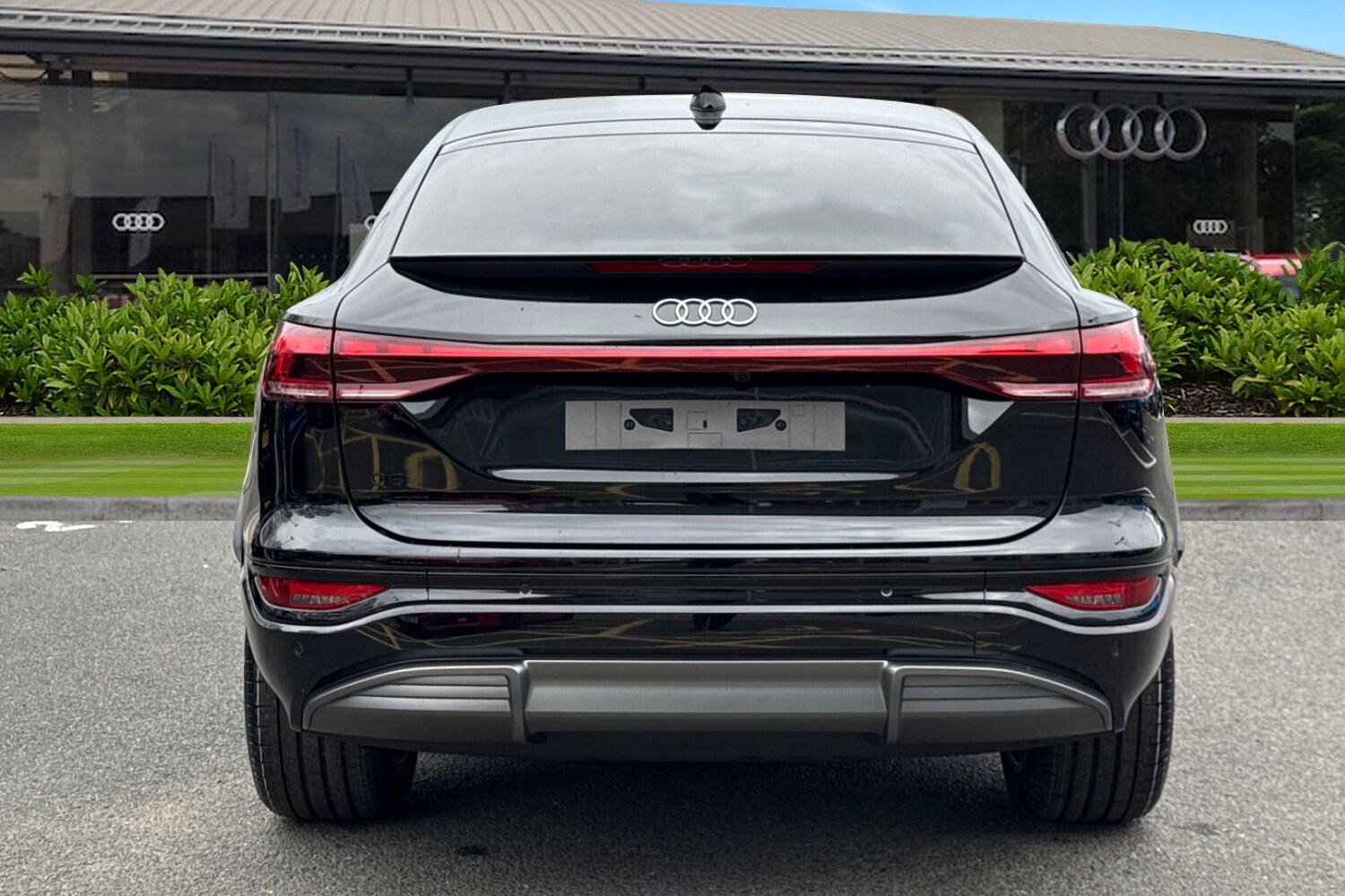 Used Audi Q6 e-tron 2026 for sale - 78168550: Photo 4