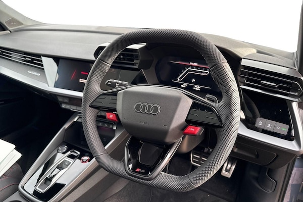 Used Audi RS3 2025 for sale - 76299878: Photo 10