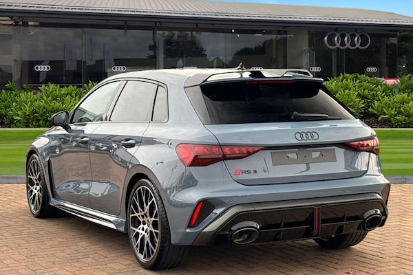 Used Audi RS3 2025 for sale - 76299878: Photo 2