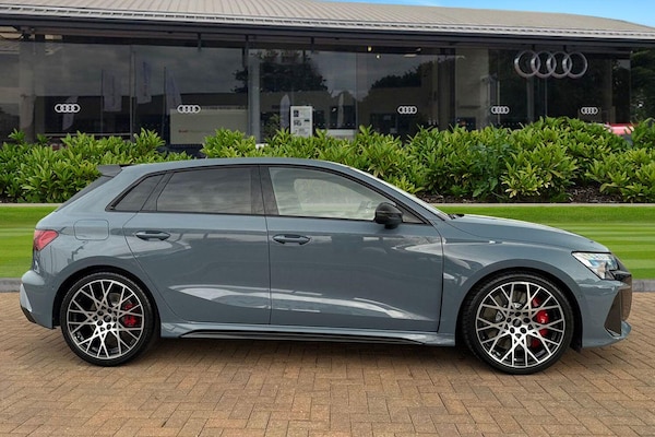 Used Audi RS3 2025 for sale - 76299878: Photo 3