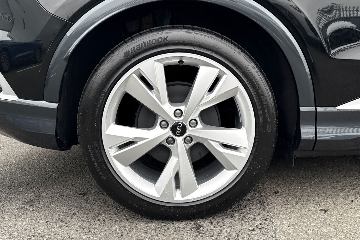 Used Audi Q4 e-tron 2025 for sale - 76232577: Photo 12