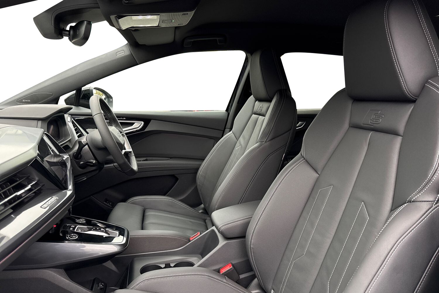 Used Audi Q4 e-tron 2025 for sale - 76232577: Photo 15