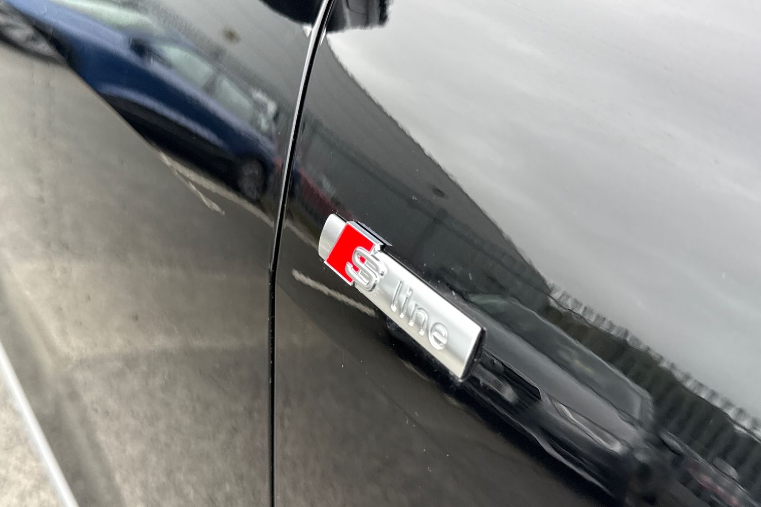 Used Audi Q4 e-tron 2025 for sale - 76232577: Photo 25