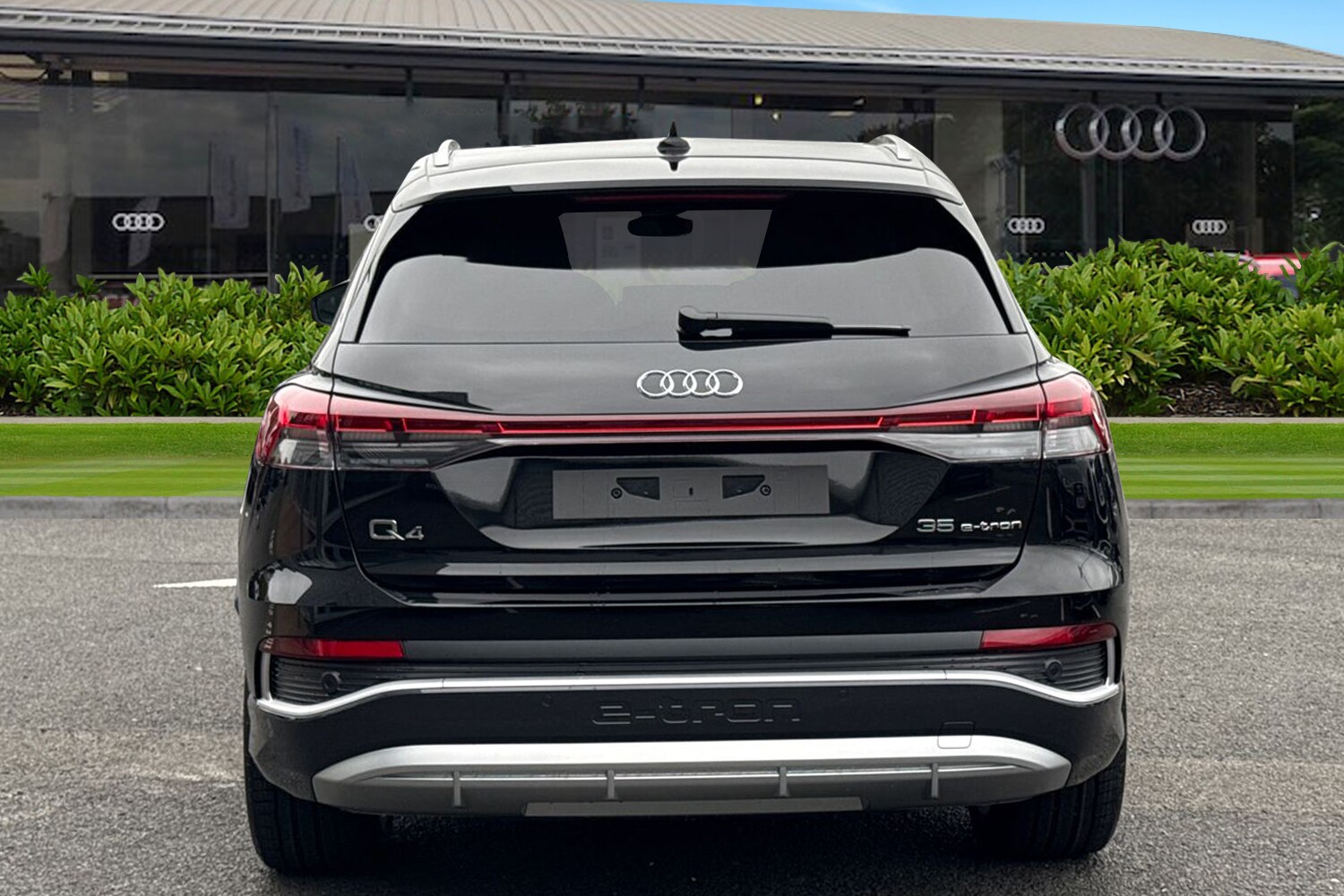 Used Audi Q4 e-tron 2025 for sale - 76232577: Photo 4