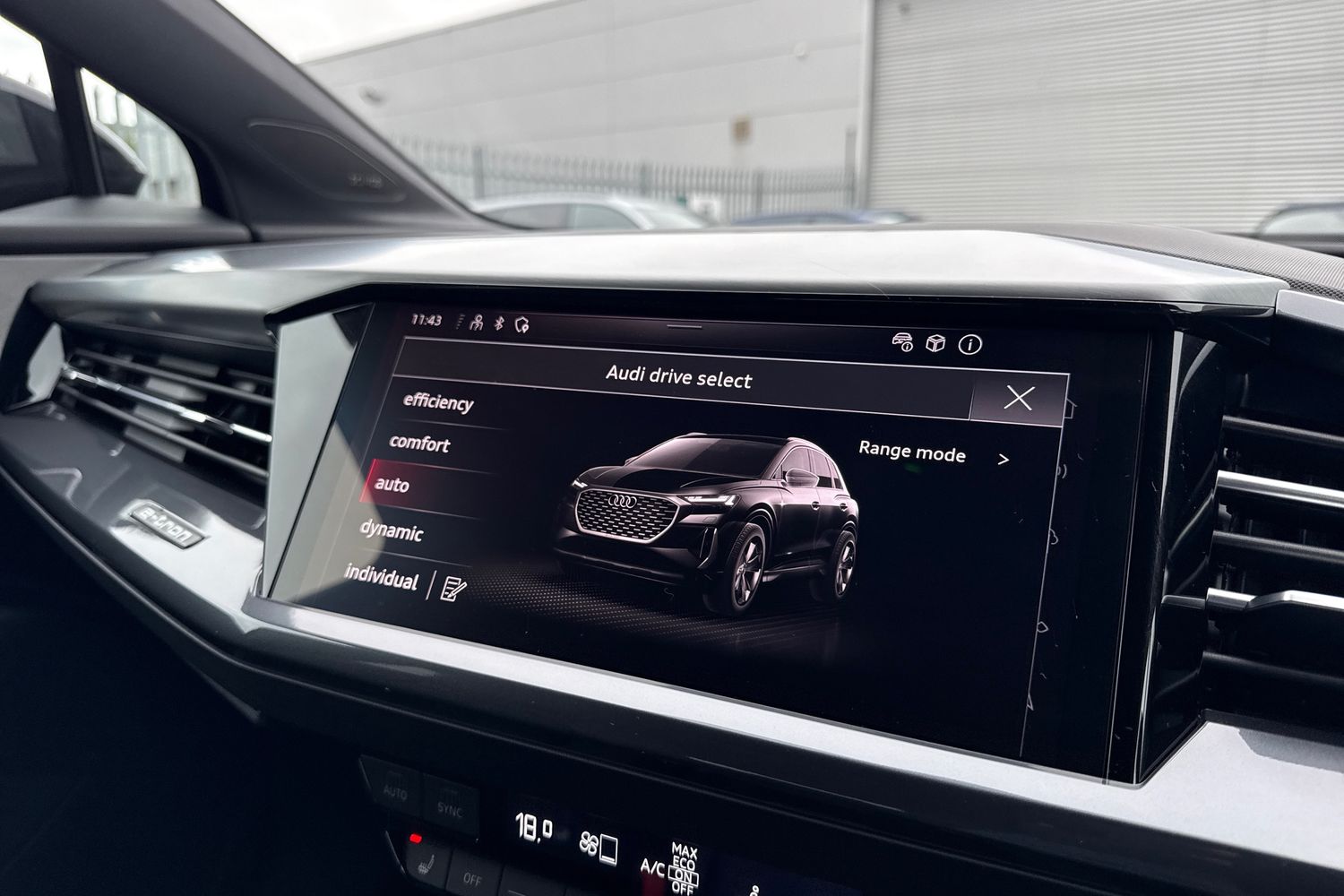 Used Audi Q4 e-tron 2025 for sale - 76232577: Photo 56