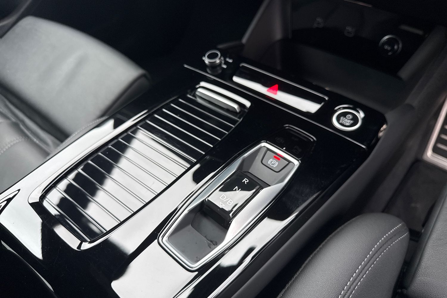 Used Audi Q6 e-tron 2024 for sale - 77287215: Photo 23