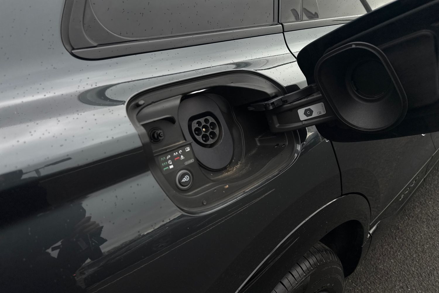 Used Audi Q6 e-tron 2024 for sale - 77287215: Photo 33