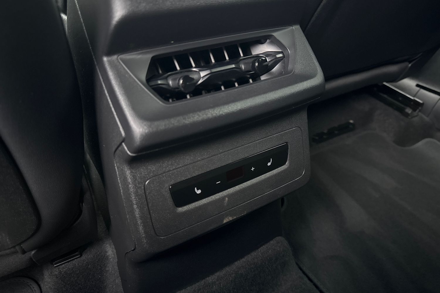 Used Audi Q6 e-tron 2024 for sale - 77287215: Photo 38