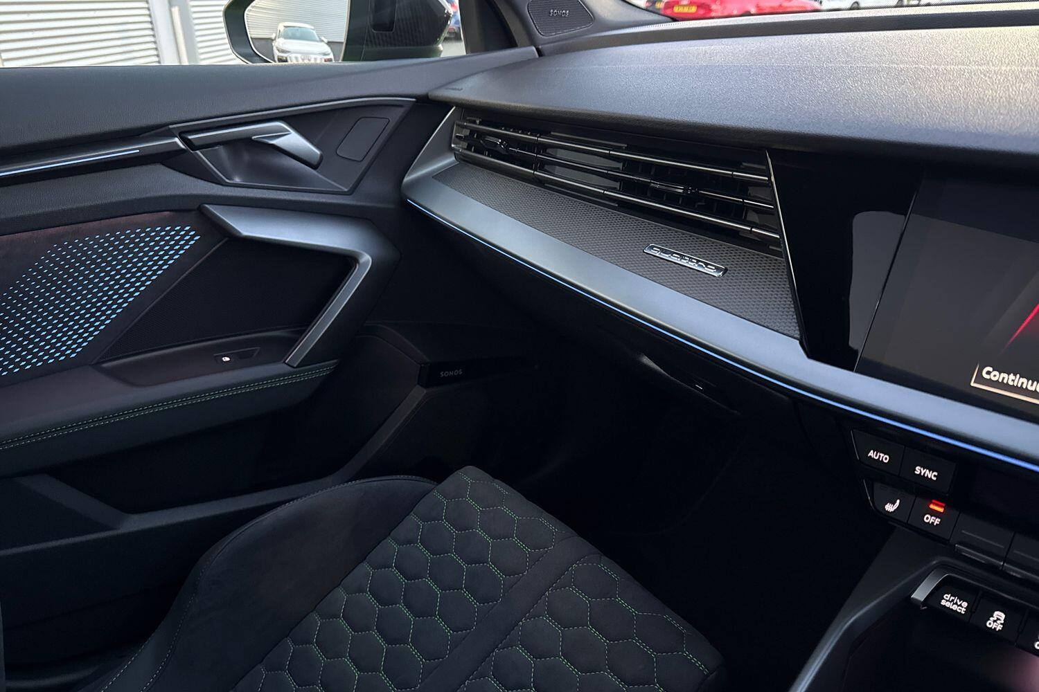 Used Audi RS3 2025 for sale - 76884159: Photo 14