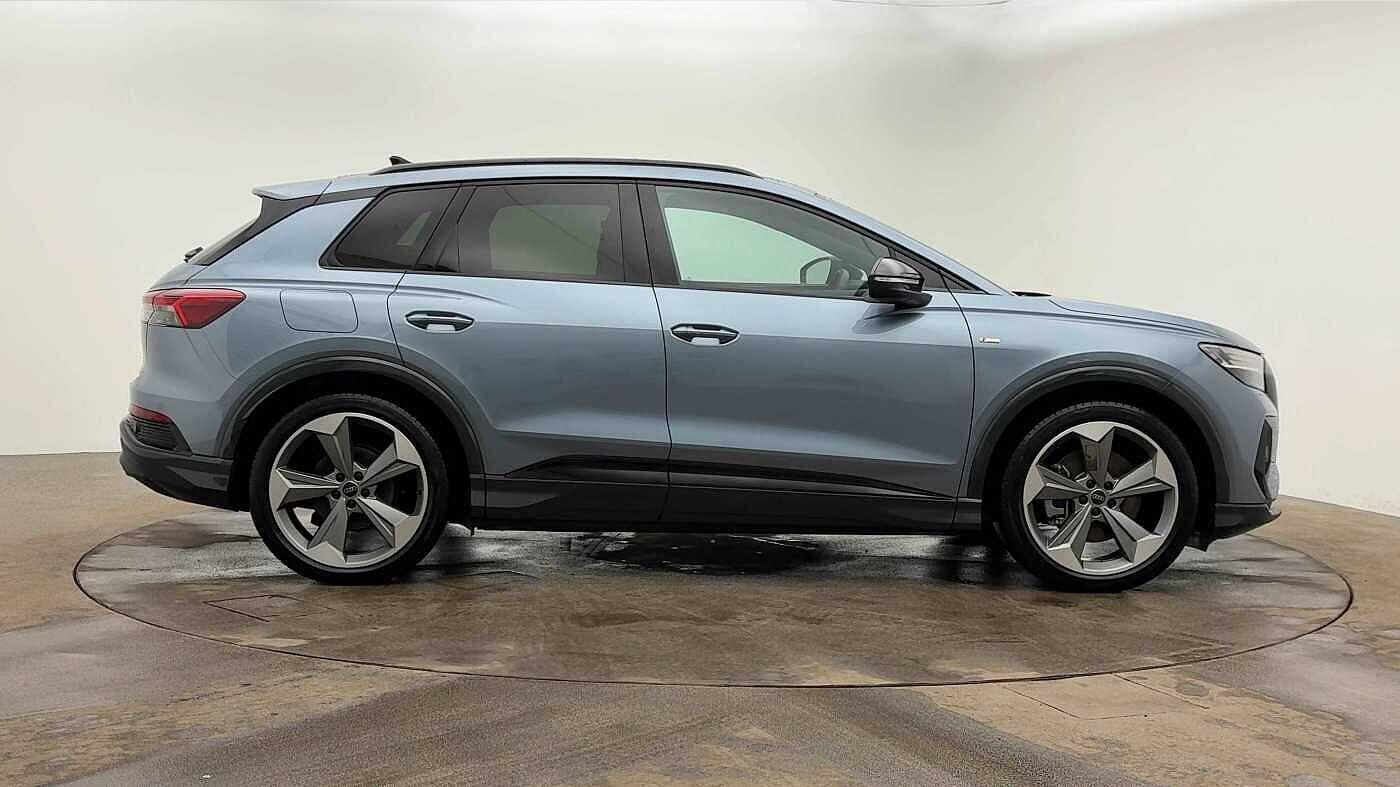 Used Audi Q4 e-tron 2024 for sale - 76546129: Photo 3