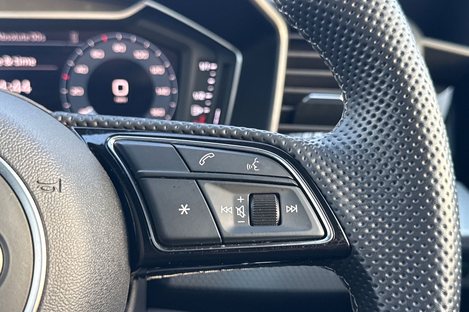 Used Audi A1 2022 for sale - 76876024: Photo 51