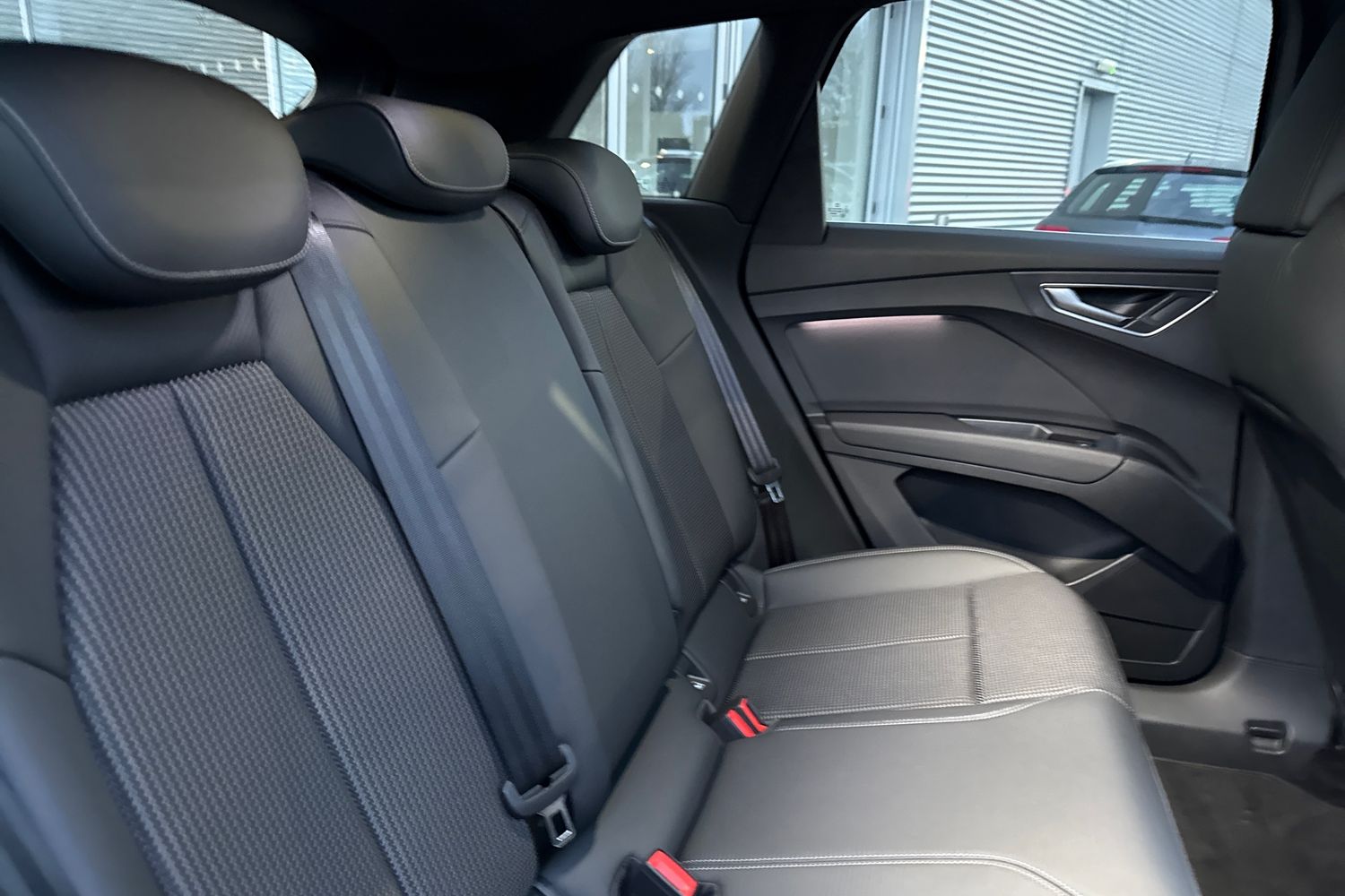 Used Audi Q4 e-tron 2023 for sale - 77368393: Photo 13