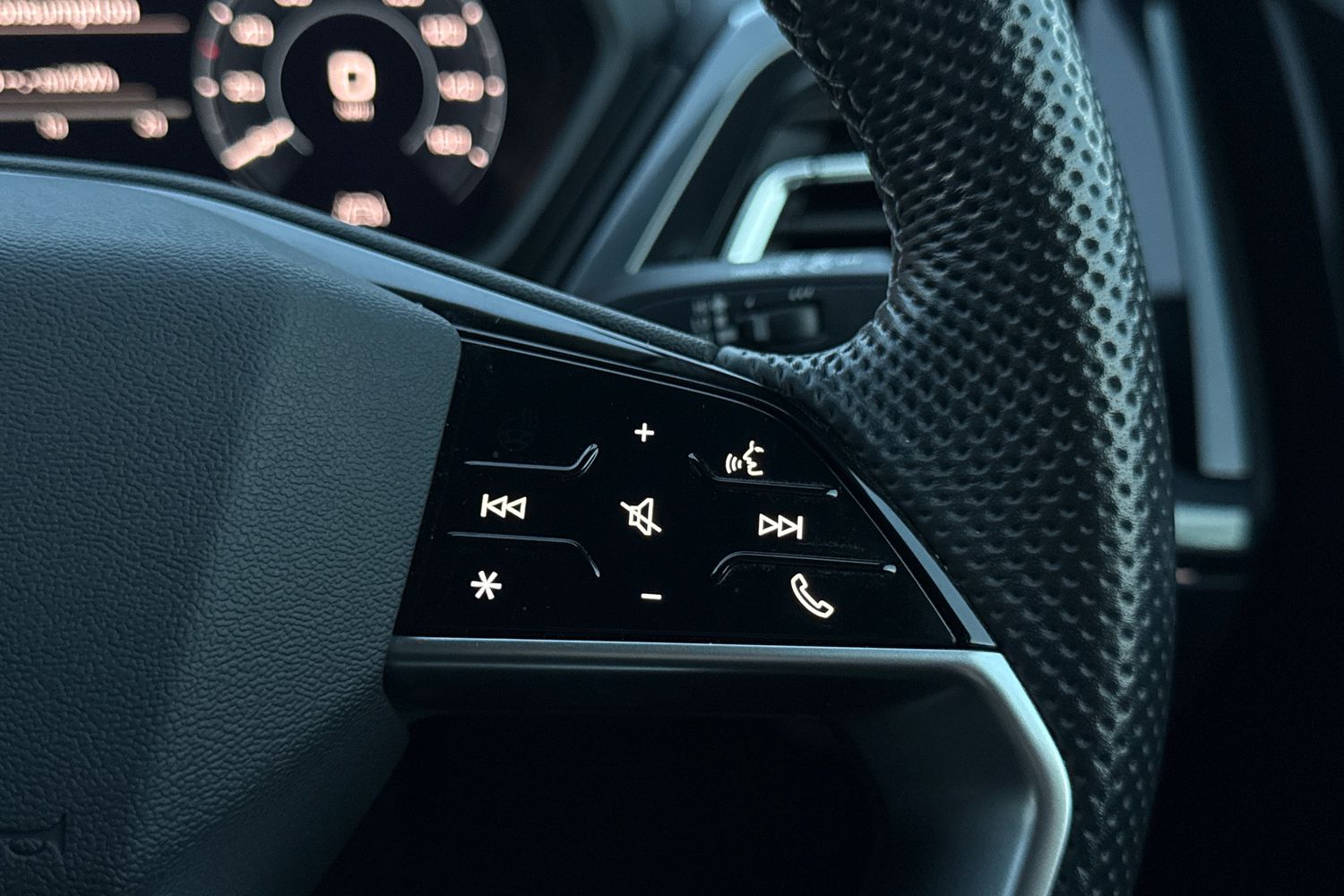 Used Audi Q4 e-tron 2023 for sale - 77368393: Photo 49