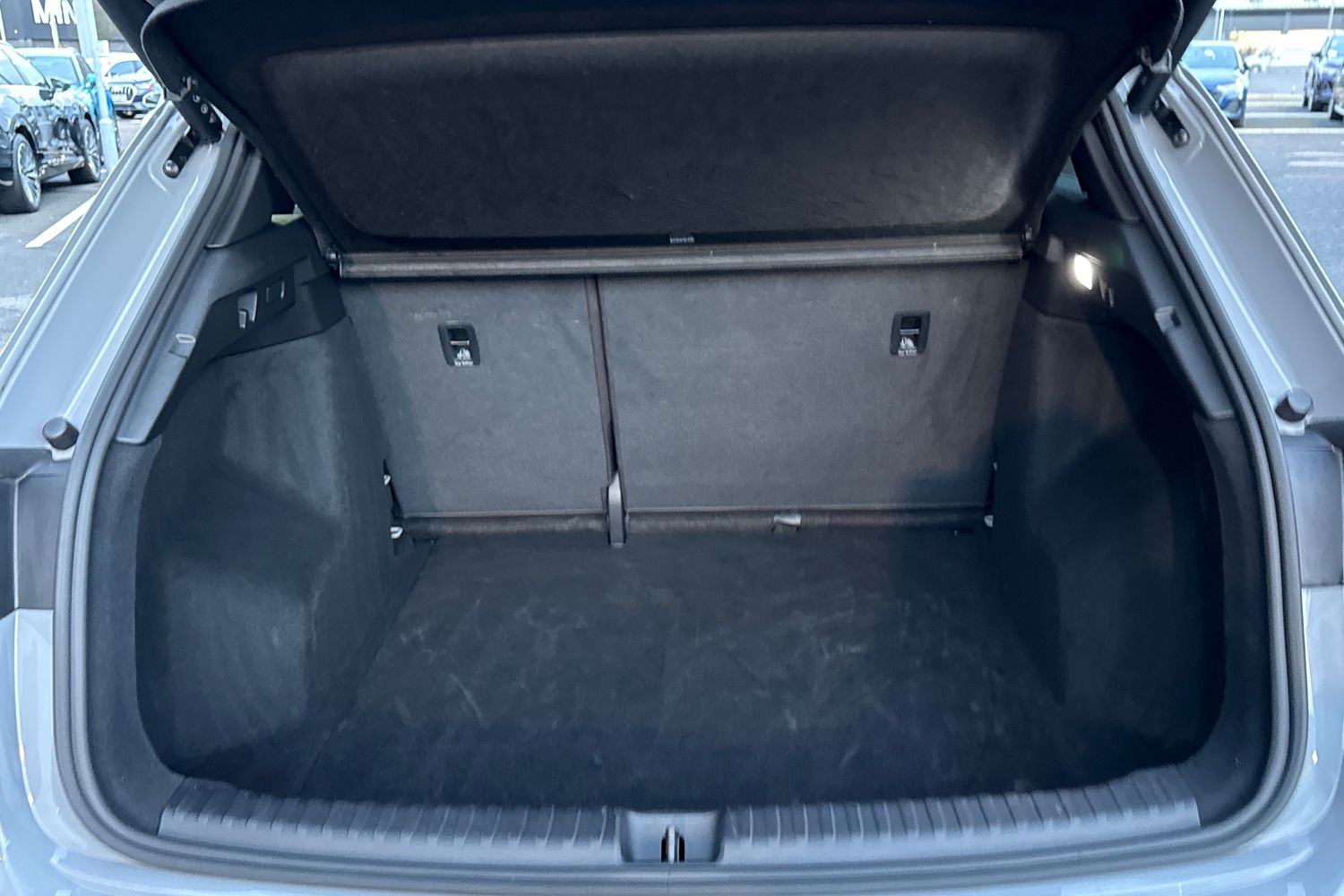 Used Audi Q4 e-tron 2023 for sale - 77368393: Photo 9