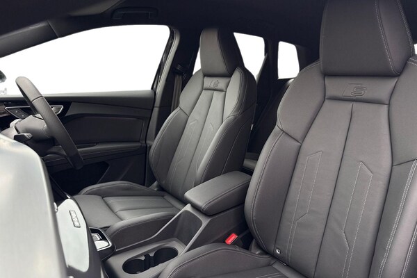 Used Audi Q4 e-tron 2025 for sale - 75819380: Photo 15