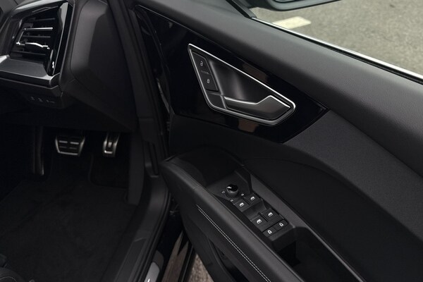 Used Audi Q4 e-tron 2025 for sale - 75819380: Photo 20