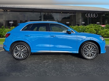 Used Audi Q3 2022 for sale - 77700636: Photo