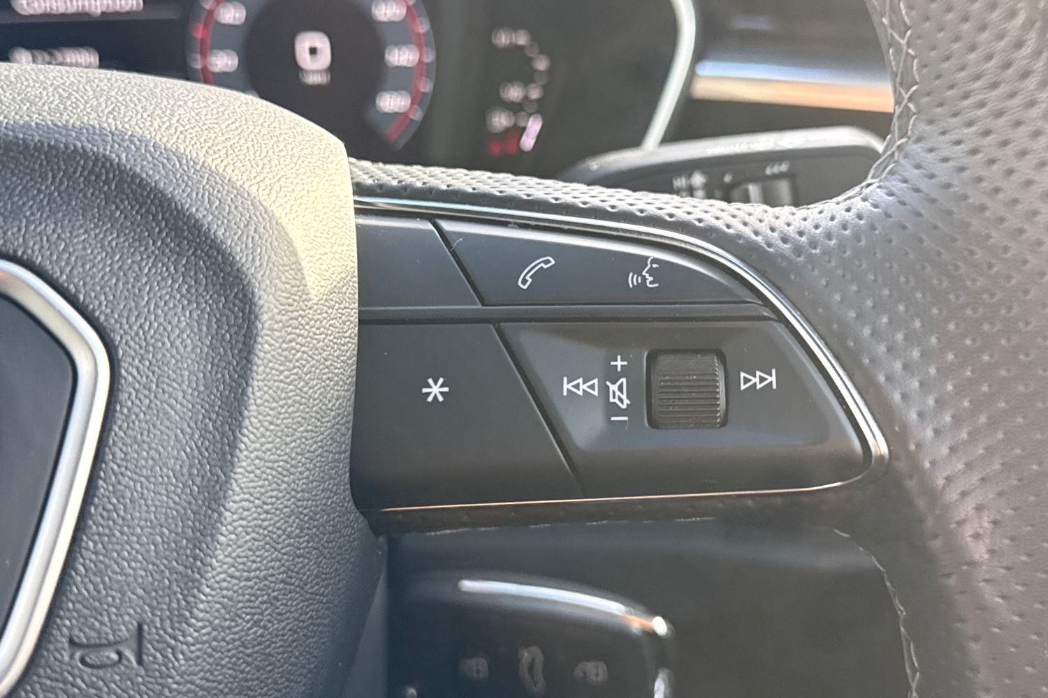 Used Audi Q3 2022 for sale - 77700636: Photo 44