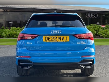 Used Audi Q3 2022 for sale - 77700636: Photo