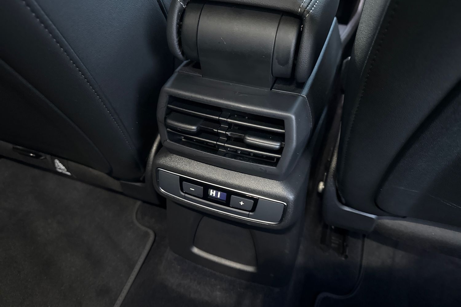 Used Audi Q4 e-tron 2023 for sale - 76916480: Photo 37