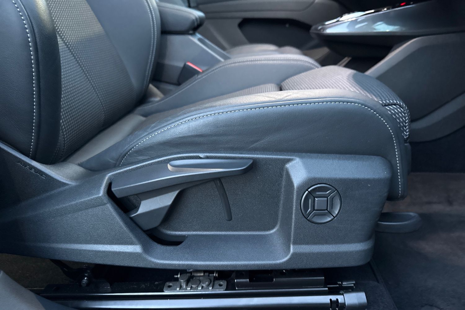 Used Audi Q4 e-tron 2023 for sale - 76916480: Photo 42