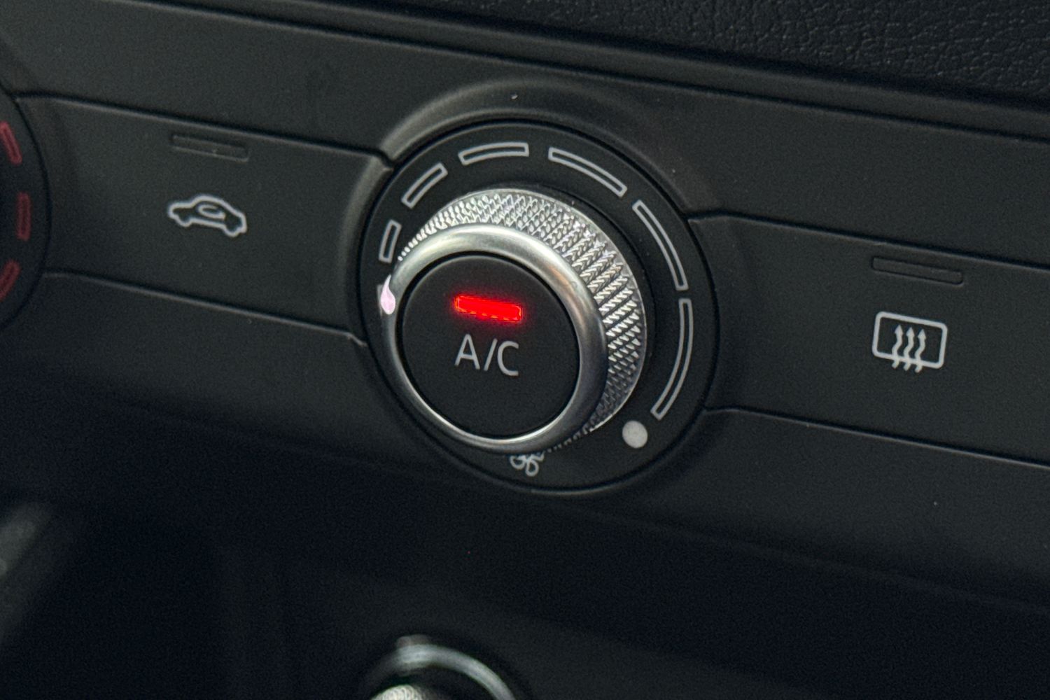 Used Audi Q2 2025 for sale - 77158857: Photo 60