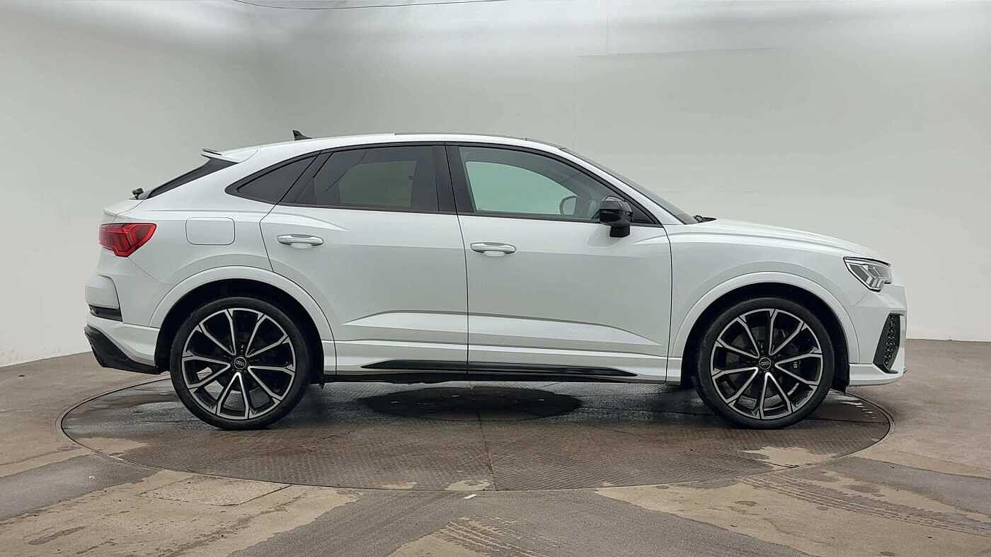 Used Audi RS Q3 2022 for sale - 76697740: Photo 3