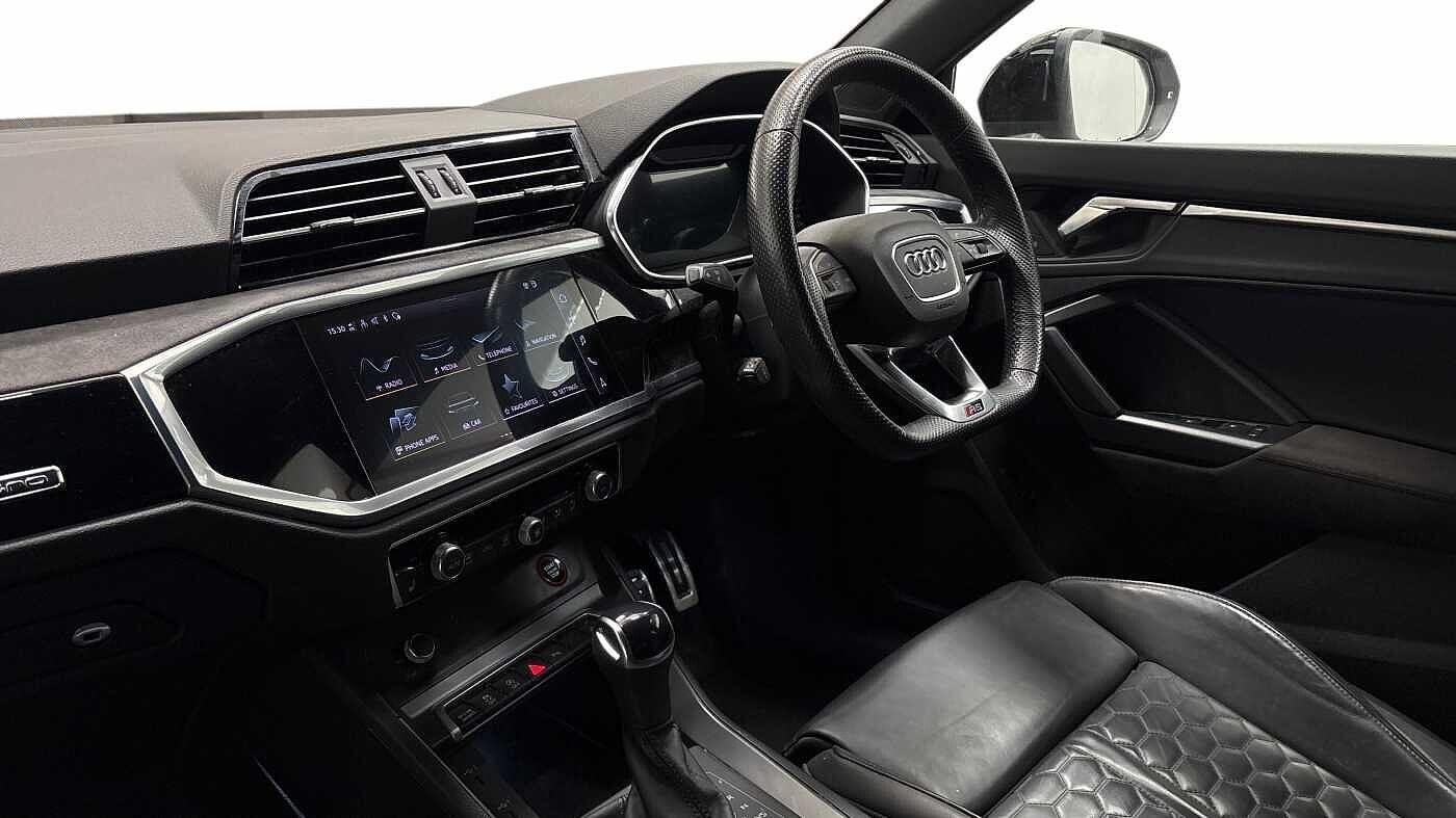 Used Audi RS Q3 2022 for sale - 76697740: Photo 9