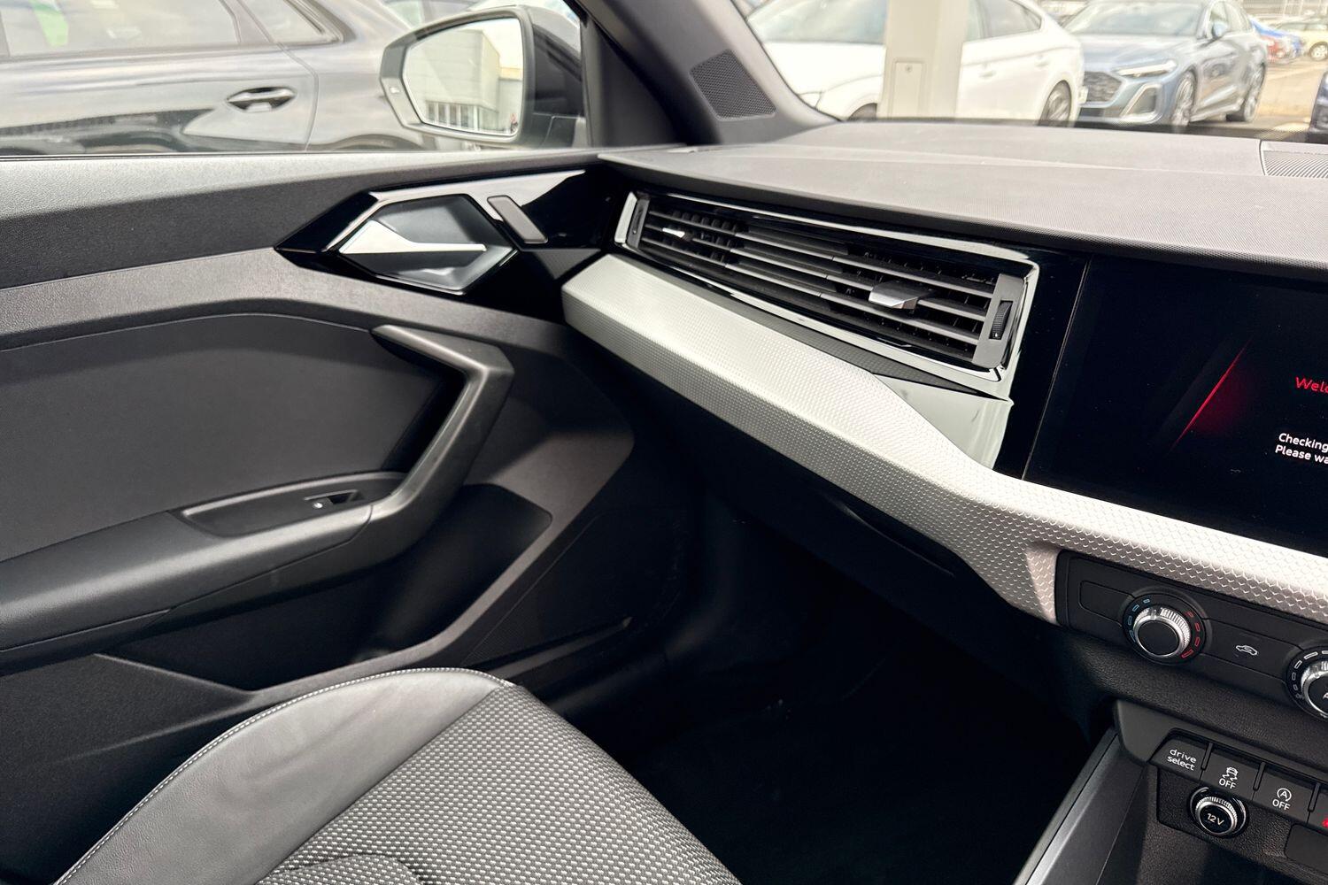 Used Audi A1 2025 for sale - 77963402: Photo 14