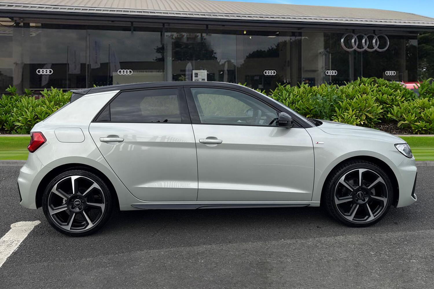 Used Audi A1 2025 for sale - 77963402: Photo 3