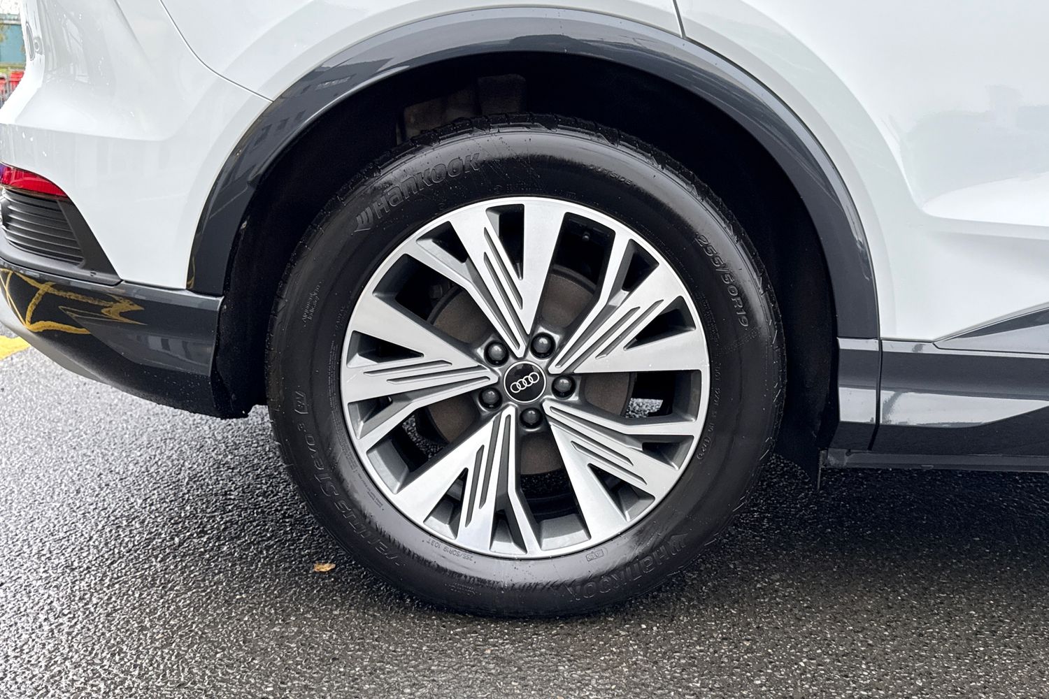 Used Audi Q4 e-tron 2022 for sale - 77368651: Photo 12