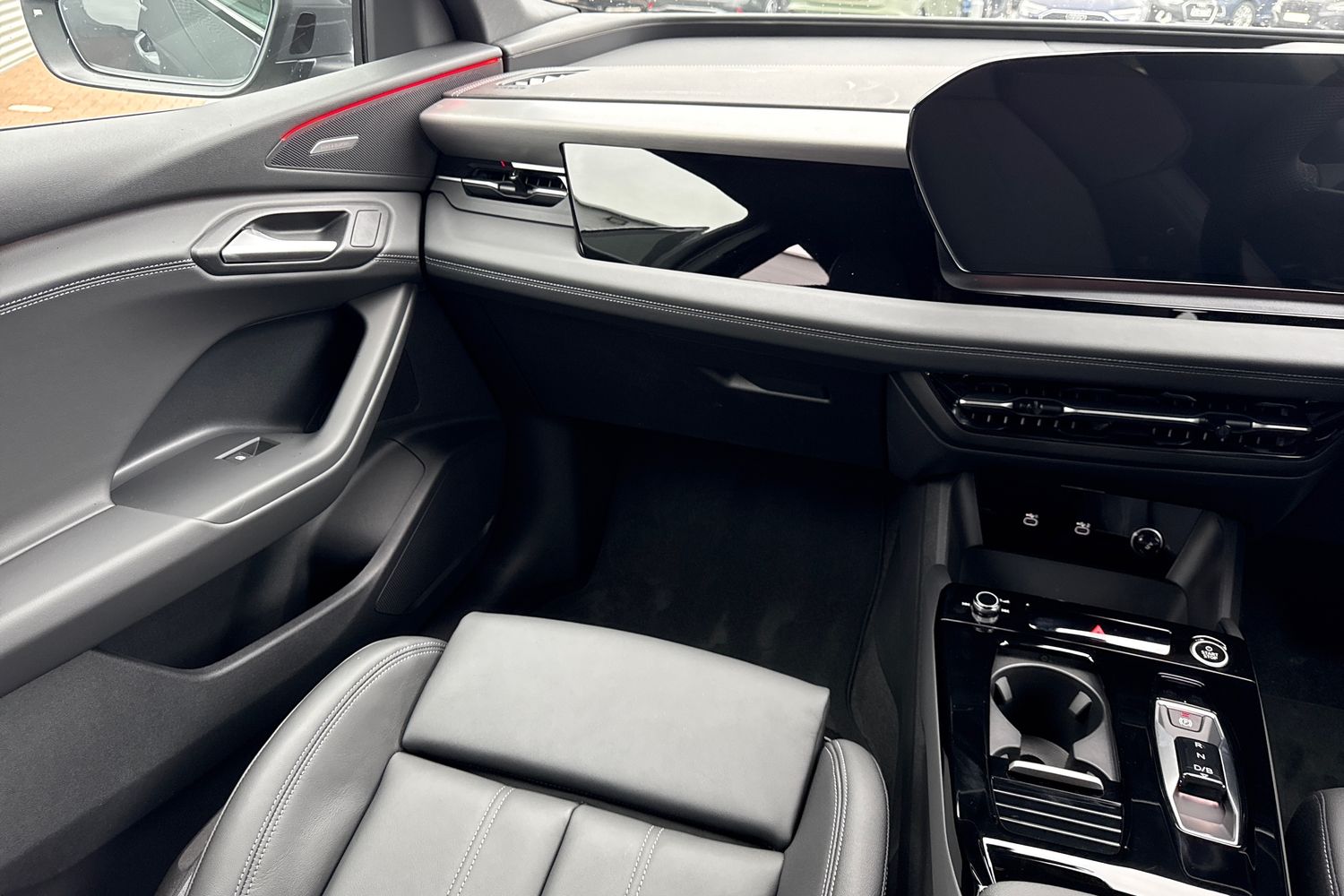 Used Audi Q6 e-tron 2025 for sale - 76649176: Photo 19