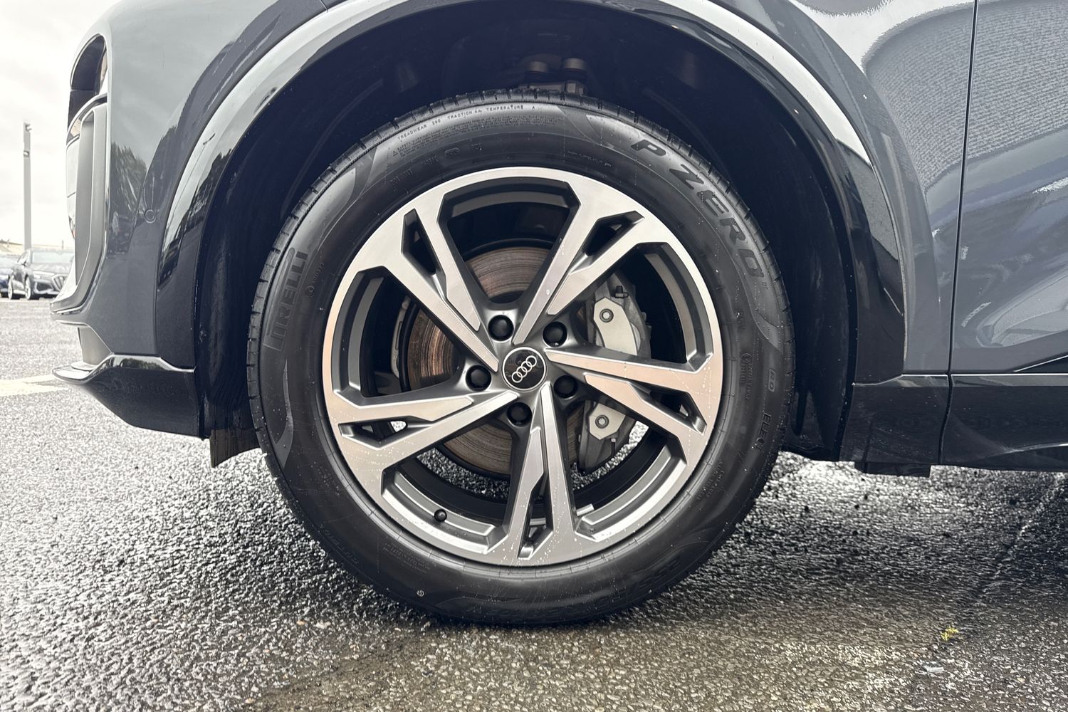 Used Audi Q6 e-tron 2025 for sale - 76649176: Photo 9