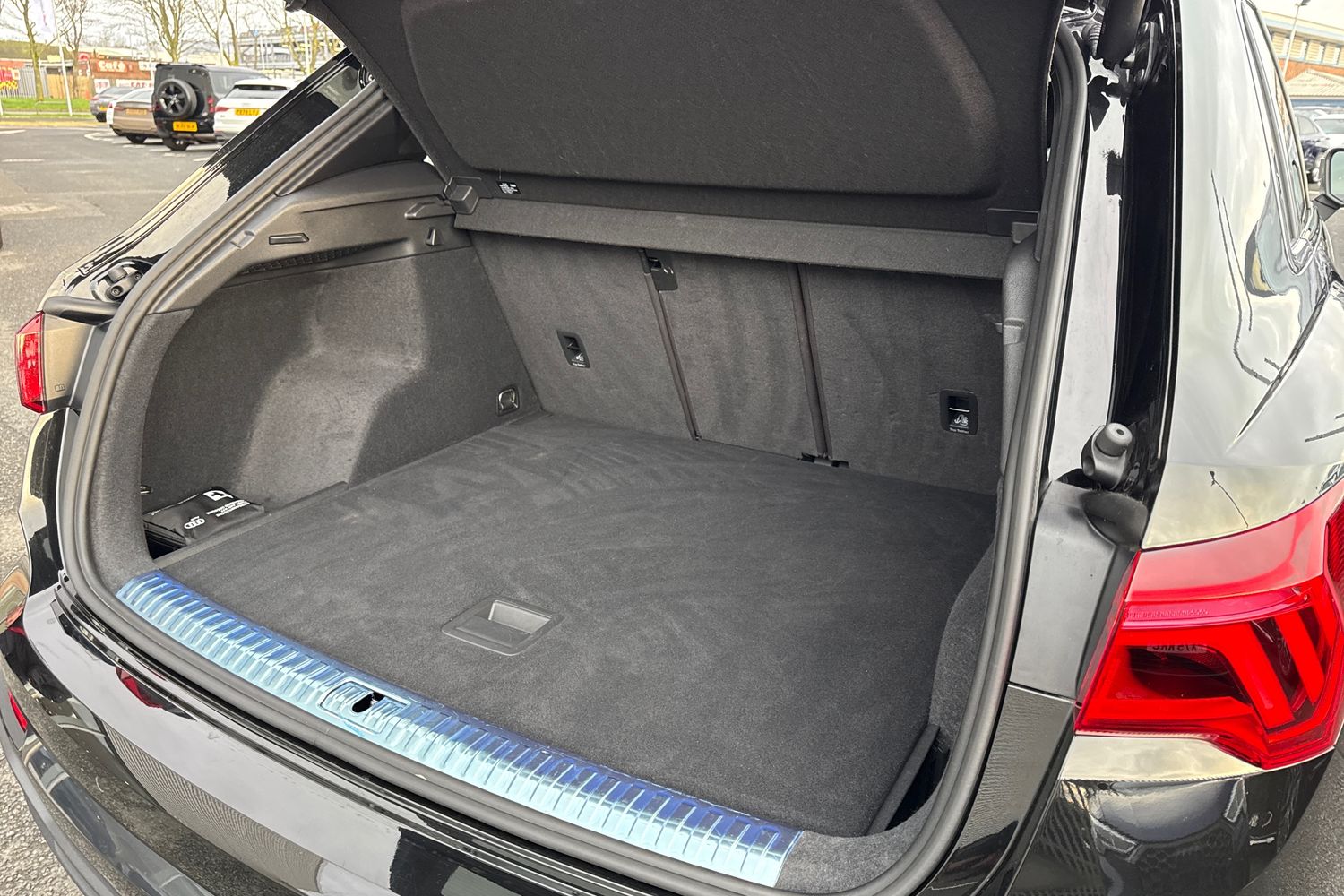 Used Audi Q3 2022 for sale - 77368375: Photo 35