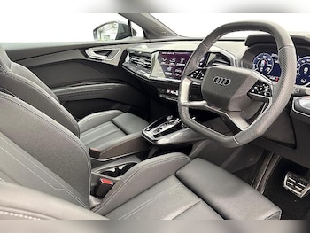 Used Audi Q4 e-tron 2025 for sale - 79184902: Photo