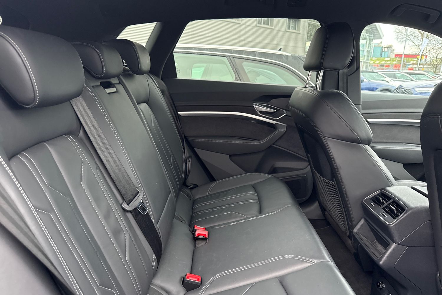 Used Audi e-tron 2022 for sale - 77000480: Photo 38