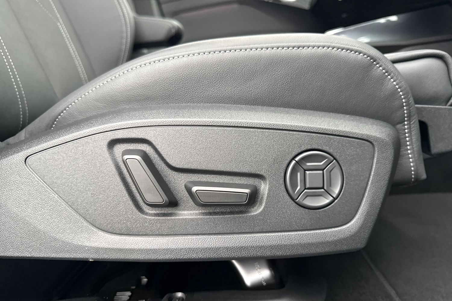 Used Audi Q4 e-tron 2026 for sale - 77355420: Photo 44