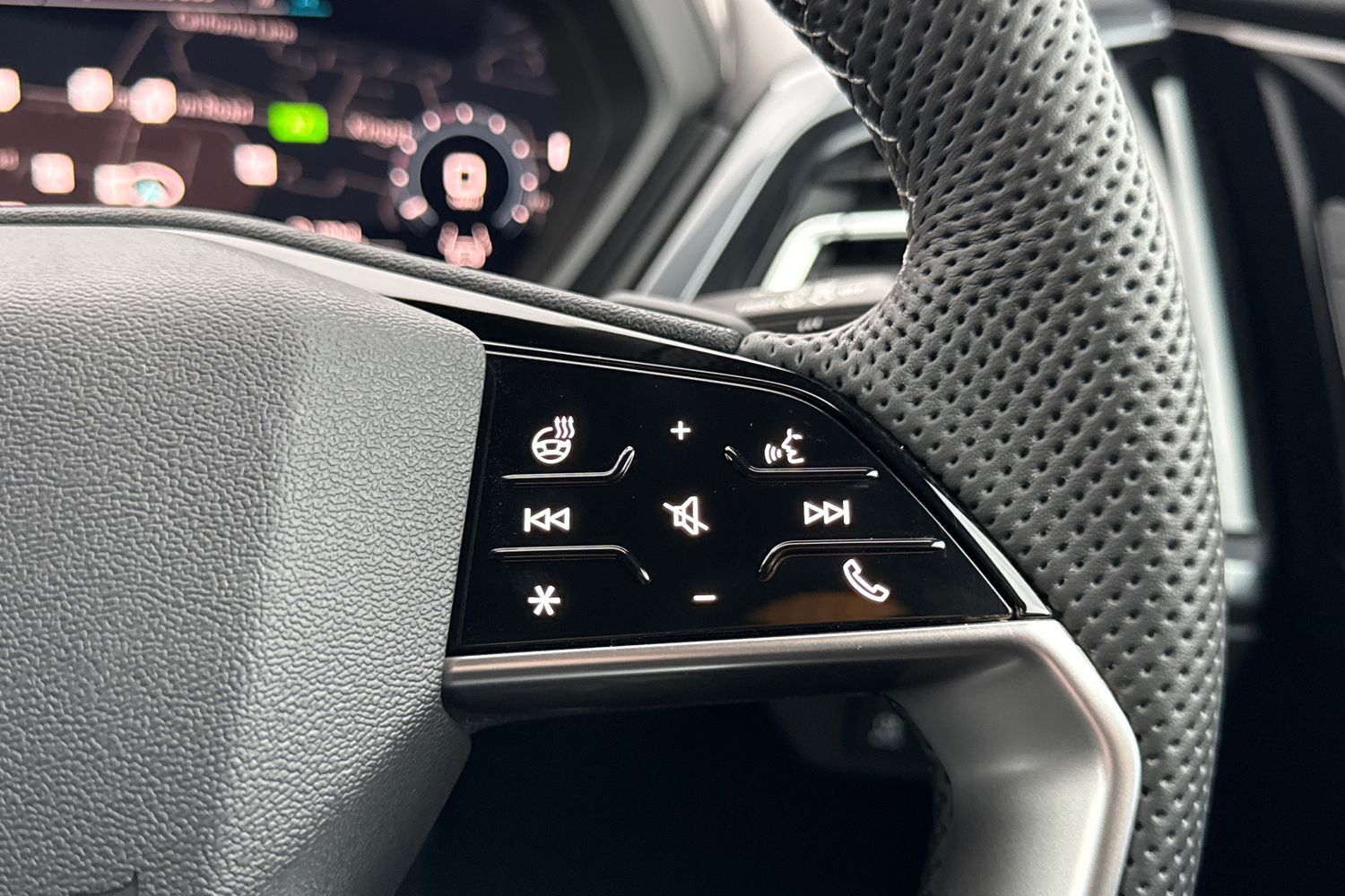 Used Audi Q4 e-tron 2026 for sale - 77355420: Photo 51