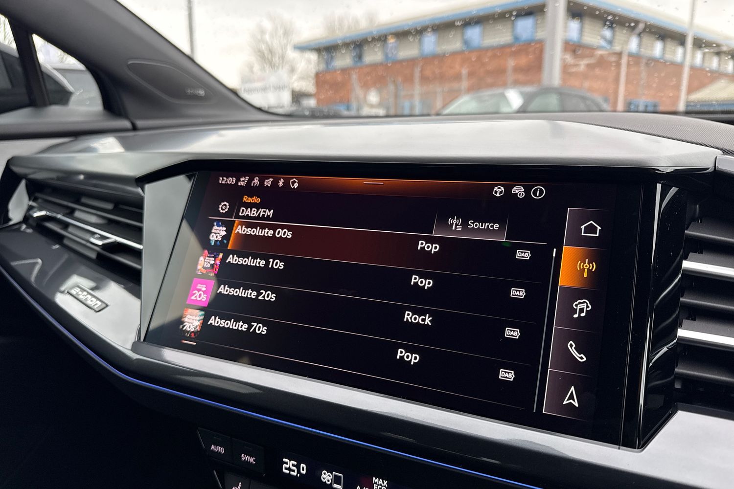 Used Audi Q4 e-tron 2026 for sale - 77355420: Photo 59