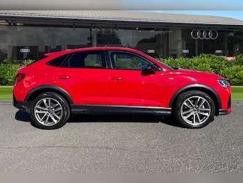 Used Audi Q3 2023 for sale - 78139819: Photo