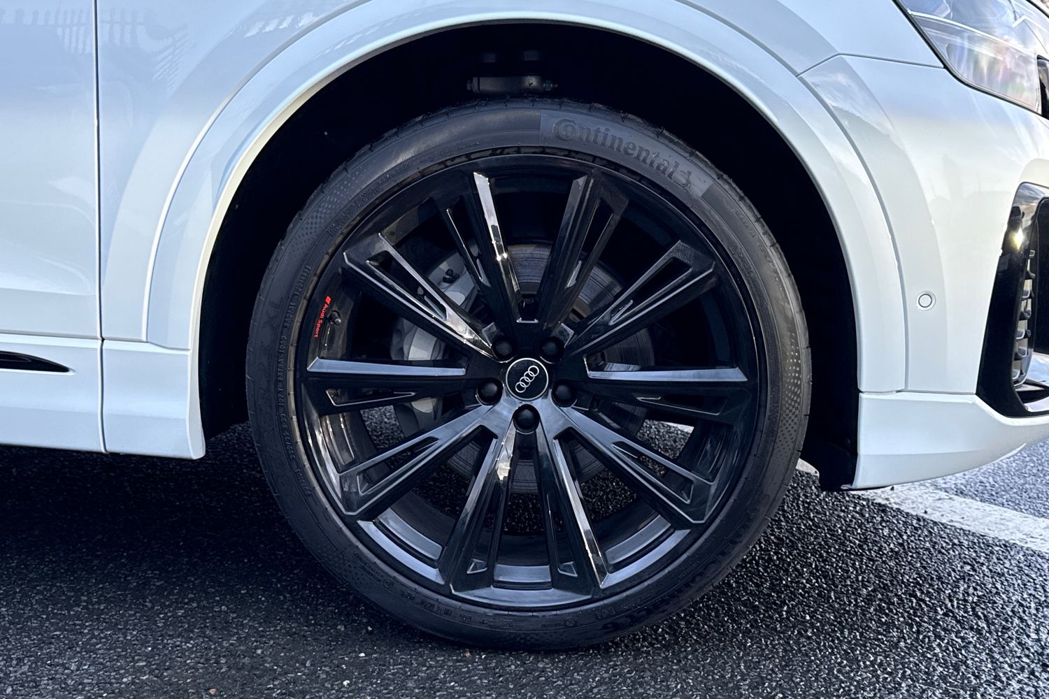 Used Audi Q8 2025 for sale - 77368376: Photo 10