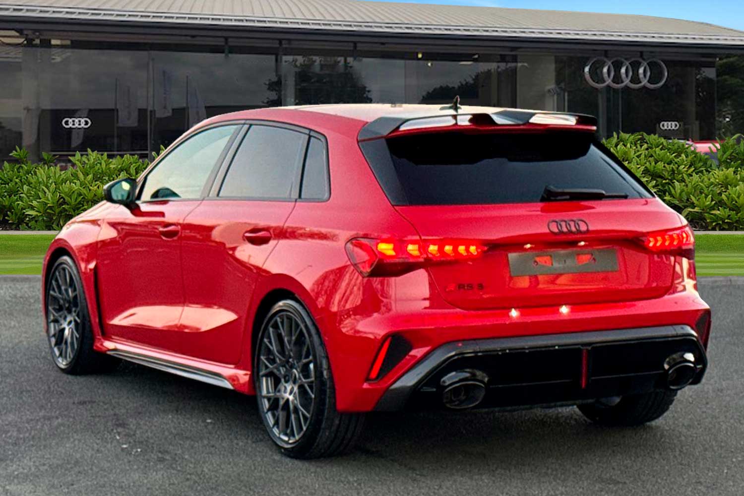 Used Audi RS3 2026 for sale - 77158860: Photo 2