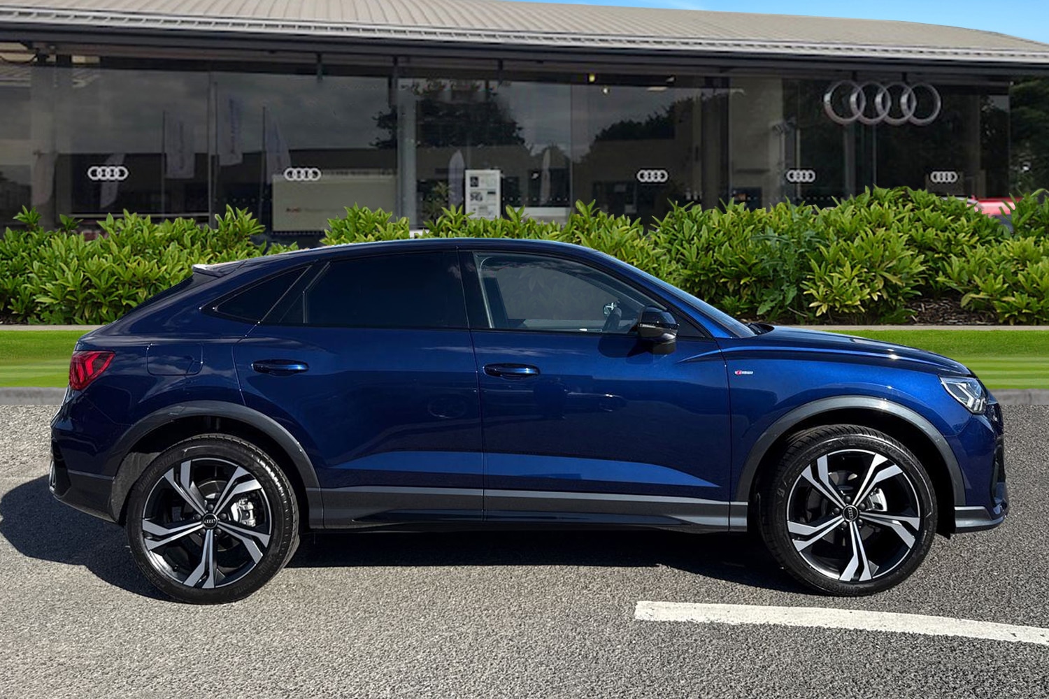 Used Audi Q3 2025 for sale - 77014044: Photo 3