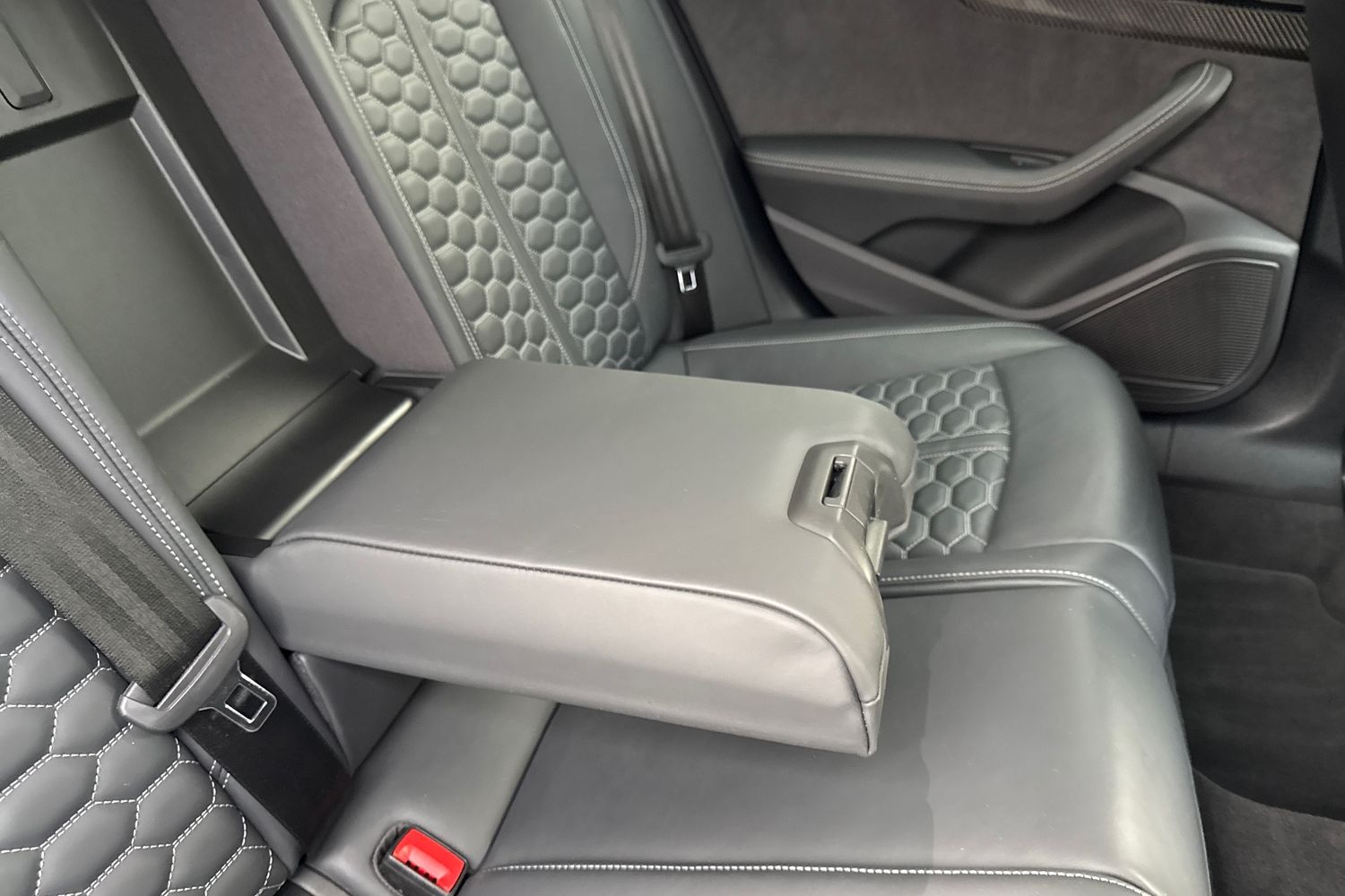 Used Audi RS4 Avant 2023 for sale - 76503019: Photo 39