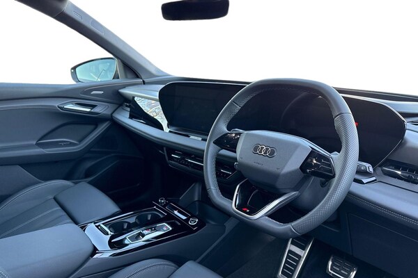 Used Audi Q6 e-tron 2025 for sale - 74538225: Photo 13