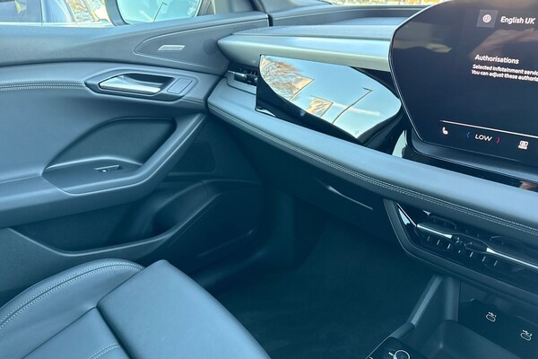 Used Audi Q6 e-tron 2025 for sale - 74538225: Photo 19